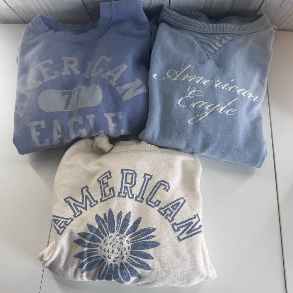 Set of 3 American Eagle Pullover Tops Size Small and XS Read